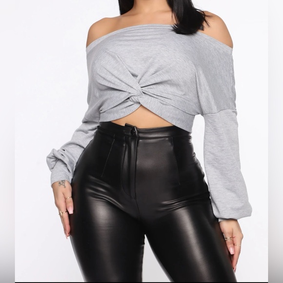 Off Shoulder Top - Picture 2 of 5